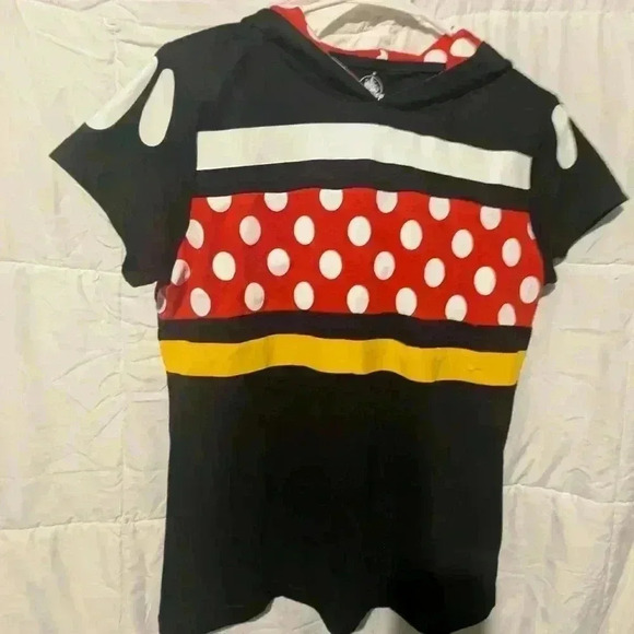 Disney blouse - Picture 1 of 5